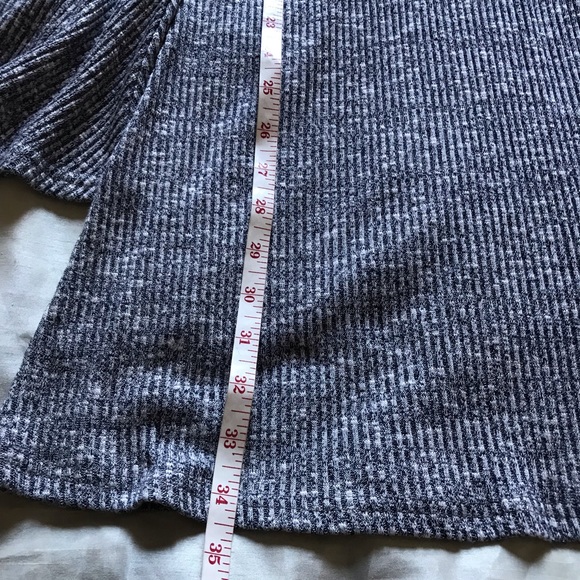 New cute knitted dress - Picture 6 of 9